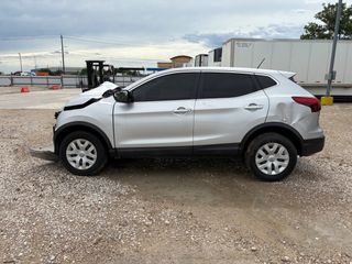2019 Nissan Rogue Sport S - Exterior Side Driver Image